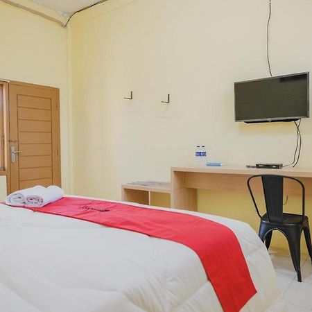 Reddoorz Near Rs Imanuel Lampung Hotel Bandar Lampung Exterior photo