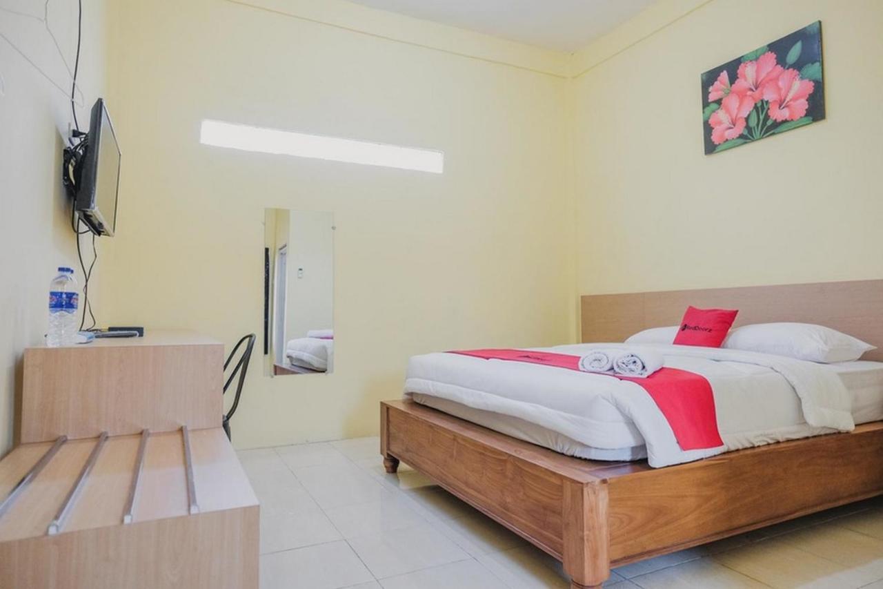 Reddoorz Near Rs Imanuel Lampung Hotel Bandar Lampung Exterior photo
